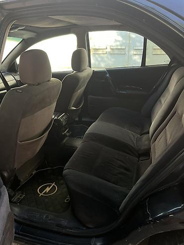 opel ehtiyat hisselerinin satisi: Opel Vectra sedan - Kuzov: 4 qapılı sedan, qara rəng - Mühərrik və — 5