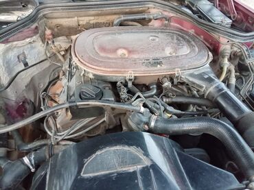 Mercedes-Benz: Mercedes-Benz W124: 2.3 l | 1991 il Sedan — 7