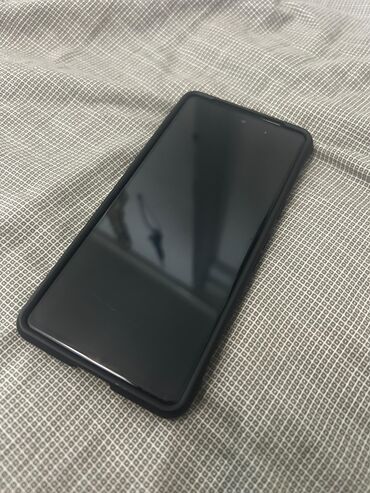 наушники бадс: Google Pixel 7, Б/у, 128 ГБ, цвет - Бежевый, 1 SIM, eSIM