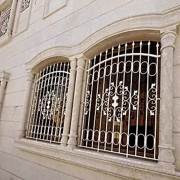 Barmaqlıqlar: Resotka 1-kv 30 azn Məhəccər 1-kv 50 azn . Quraşdırılma Pulsuzdur 🚛 — 7