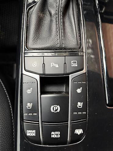 Kia: Kia K7: 2018 г., Бензин — 7