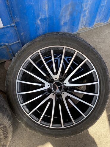 Диски: Диски R 19 AMG, Комплект, отверстий - 5, Б/у