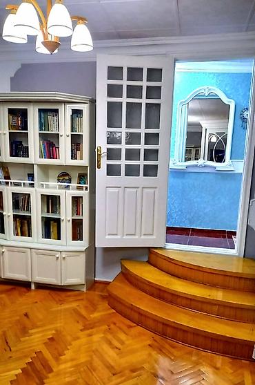 Günlük kirayə mənzillər: 2 otaqlı — 16