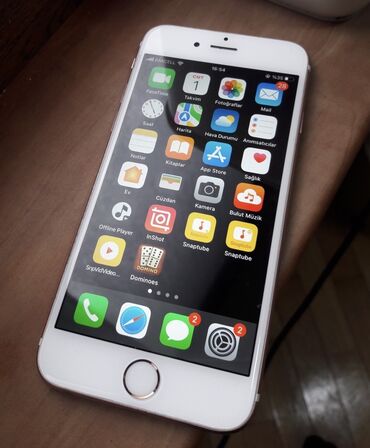 продаю айфон 6: IPhone 6s, 32 GB, Rose Gold
