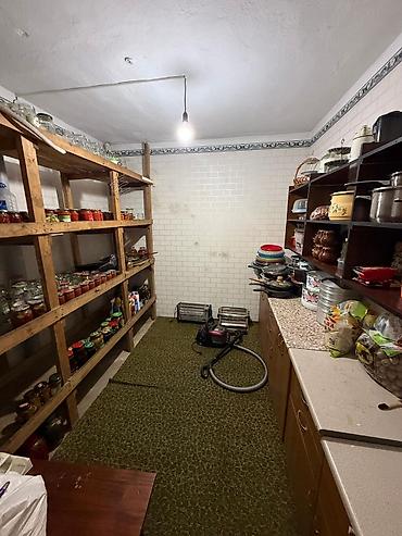Продажа коттеджей и домов: Продается двухуровневый дом в с. Сокулук по ул. Комсомольская. Участок — 4