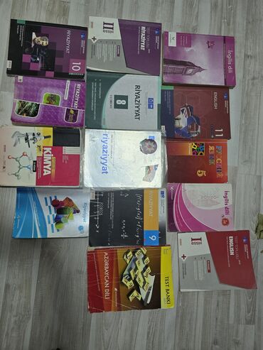 Kitablar, jurnallar, CD, DVD: Hər bir kitab ayrılığda 1 azn