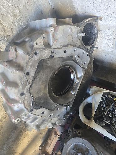 Двигатели, моторы и ГБЦ: Запчасти для дизельного двигателя (набор) Состав: - Две головки блока — 17