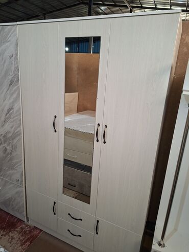 Шкафы для одежды: Шкаф для одежды, Новый, Прямой, ЛДСП — 12