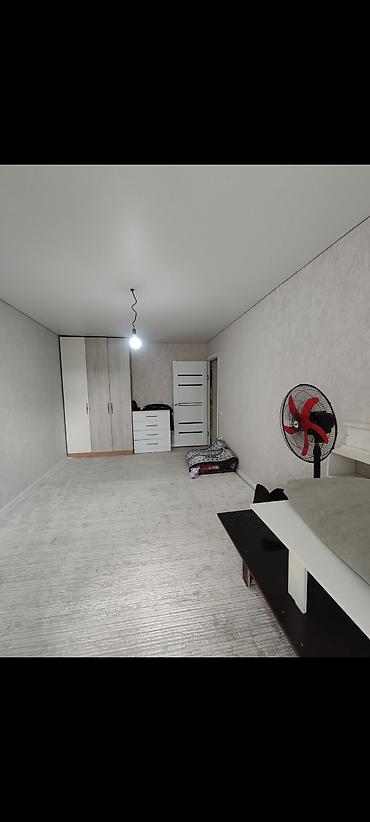 Продажа квартир: 2 комнаты, 44 м², 6 мкр 104 серия, 3 этаж, Свежий ремонт — 1