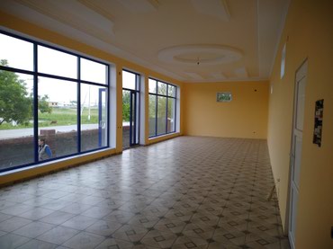 Другая коммерческая недвижимость: Срочно продается помещение под бизнес вдоль дороги 2- х уровней — 3