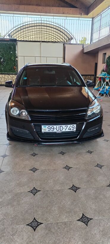 Opel: Opel Astra: 1.3 l | 2005 il 252000 km Universal — 13