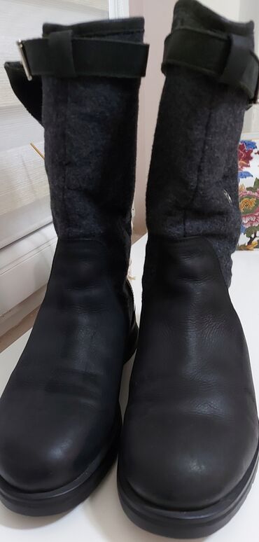 duboke cizme preko kolena: High boots, 42