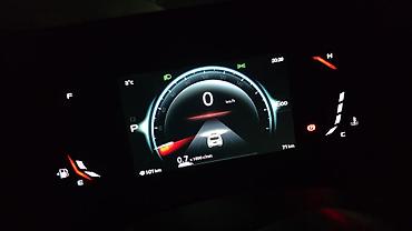 Changan: Changan Uni-V: 2025 г., Робот, Бензин, Кроссовер — 8