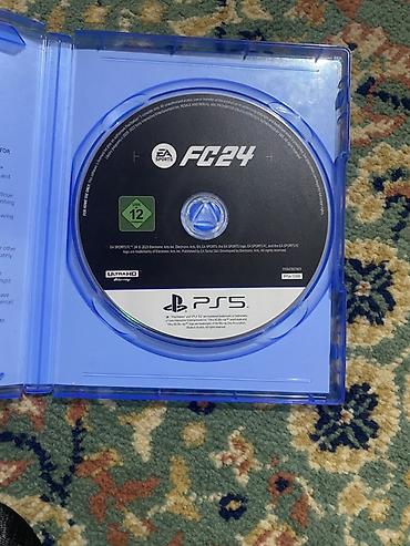 fifa: EA Sports FC 24 для PS5 (Blu‑ray)Зделаю обмен на фк 24 25 на пс 4 - — 2