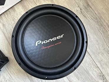 Автоэлектроника: Комплект для автозвука: сабвуферы Pioneer и Sony + усилители Nakamichi — 2