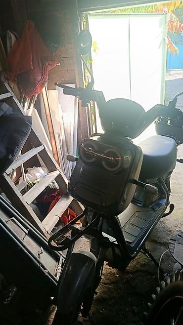 авто элек: Электроскутер DRONGO - Компактный городской электроскутер с удобной — 1