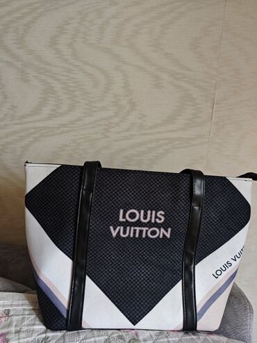 louis vuitton kabro: Əl çantası, Louis Vuitton, Yeni