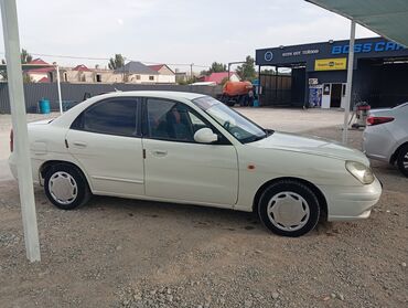 Daewoo: Daewoo Nubira: 2000 г., 1.5 л, Автомат, Бензин, Седан