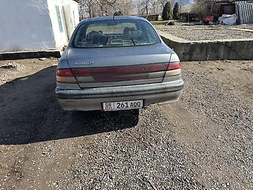 Nissan Maxima: 1997 г., 3 л, Механика, Бензин, Седан — 1