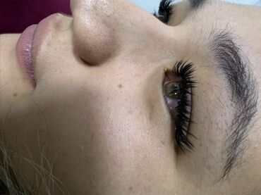 наращивание ресниц с выездом на дом: Ресницы, Классика, Гипоаллергенные материалы