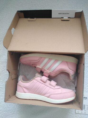 pertini igracke za devojcice: Adidas, Size - 30