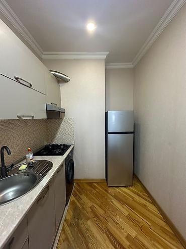 12 metrlik konteyner: Polis bolmesinin arxasında yerleşir 11-6cı mertebesi Yalnız aileye — 10