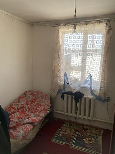 Продажа коттеджей и домов: Продаётся жилой дом с приусадебным участком. Дом находится в центре at lalafo.kg — 9 Продажа коттеджей и домов: Продаётся жилой дом с приусадебным участком. Дом находится в центре — 9