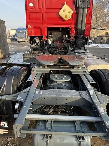 Тягачи: Тягач, DAF, 2002 г., Тентованный — 8