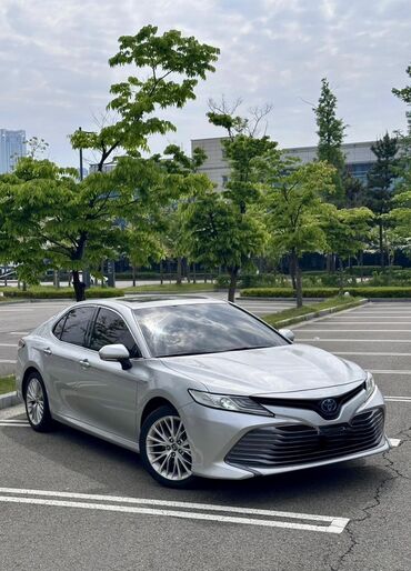 тойота сиенна бишкек цена: Toyota Camry: 2019 г., 2.5 л, Типтроник, Гибрид, Седан