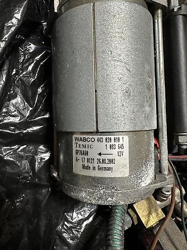 Компрессоры для авто: Компрессор Mercedes-Benz 2003 г., Б/у, Оригинал, Германия — 9