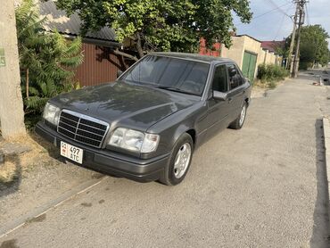 потолок бмв е34: Mercedes-Benz E-Class: 1993 г., 2.2 л, Автоматтык, Бензин, Седан