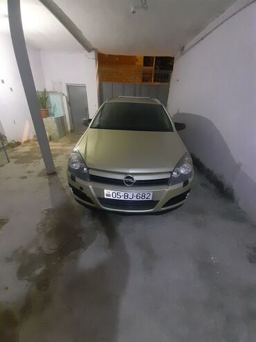 Opel: Opel Astra: 1.4 l | 2004 il 213500 km Universal lalafo.az -da Opel: Opel Astra: 1.4 l | 2004 il 213500 km Universal