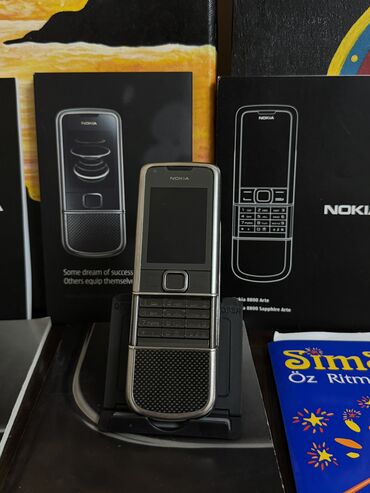 Nokia: Nokia 8 Sirocco, < 2 GB Memory Capacity, rəng - Boz, Düyməli — 2