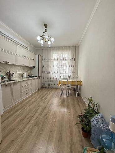 Продажа квартир: 2 комнаты, 70 м² — 2