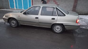 нек: Daewoo Nexia: 2005 г., 1.6 л, Механика, Бензин, Седан