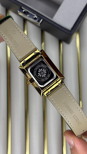 saat baki: Patek Philippe kvadrat formalı qol saatı - Korpus: düzbucaqlı dizayn — 3