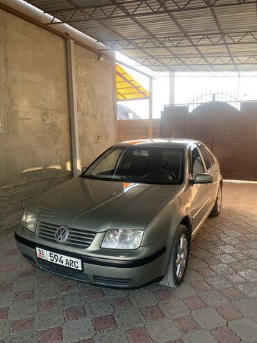 Volkswagen: Volkswagen Bora: 2004 г., 1.6 л, Автомат, Бензин, Седан — 2