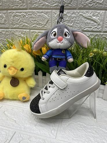 Детская обувь: Оптом Детская обувь – кроссовки и кеды, разные модели и расцветки — 2