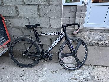 резина 15 с: Трековый велосипед (fixed gear) с аэродинамической рамой и ярким — 3