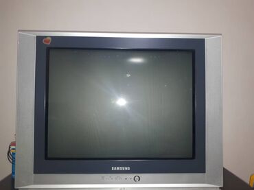 кранштейн телевизор: Продается телевизор в хорошем состоянии) без царапин и трещин)