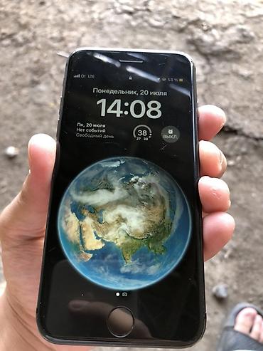 cd disk: IPhone 8, Б/у, 64 ГБ, Черный — 1