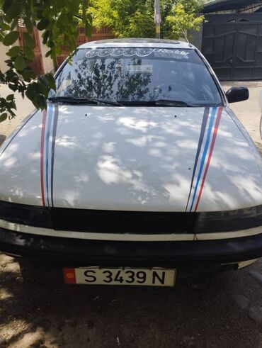 Mitsubishi Colt: 1.5 л | 1990 г