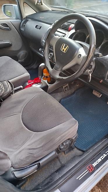 авто с последующим выкупом бишкек фит: Honda Fit: 2003 г., 1.5 л, Автомат, Бензин, Хэтчбэк — 6