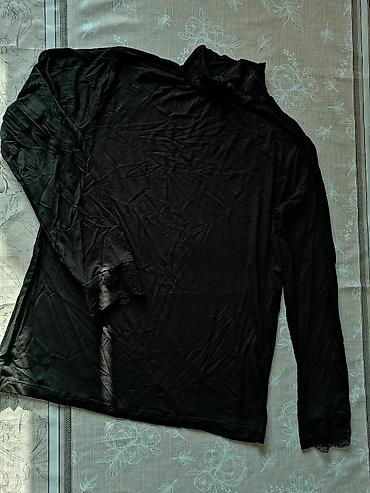 Qadın geyimləri: Qadın bluzası – Norina, 3XL - Rəng: qara - Model: uzunqol, balıqçı — 1