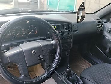 Volkswagen: Volkswagen Passat: 1991 г., 2 л, Механика, Бензин, Универсал — 5