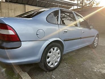 kia ceed bufer: Opel Vectra avtomobili. Şəkillərdə avtomobilin həm eksteryeri, həm də — 10