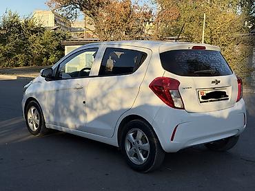 honda logo: Chevrolet Spark: 2019 г., 1 л, Вариатор, Бензин, Хэтчбэк — 3