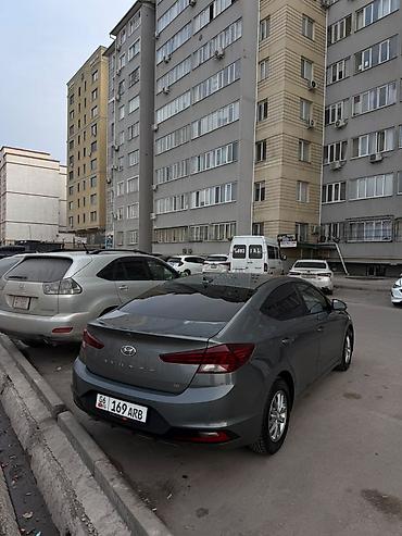malibu 2018: Hyundai Avante: 2018 г., 1.6 л, Автомат, Бензин — 4