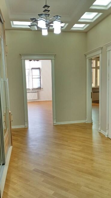 Yeni tikili: 3 otaqlı, Yeni tikili, m. Nəriman Nərimanov, 105 kv. m — 13