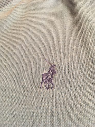 Duksevi: Svetlo plavi Polo džemper, na nekim slikama nije dobro ispala boja — 8